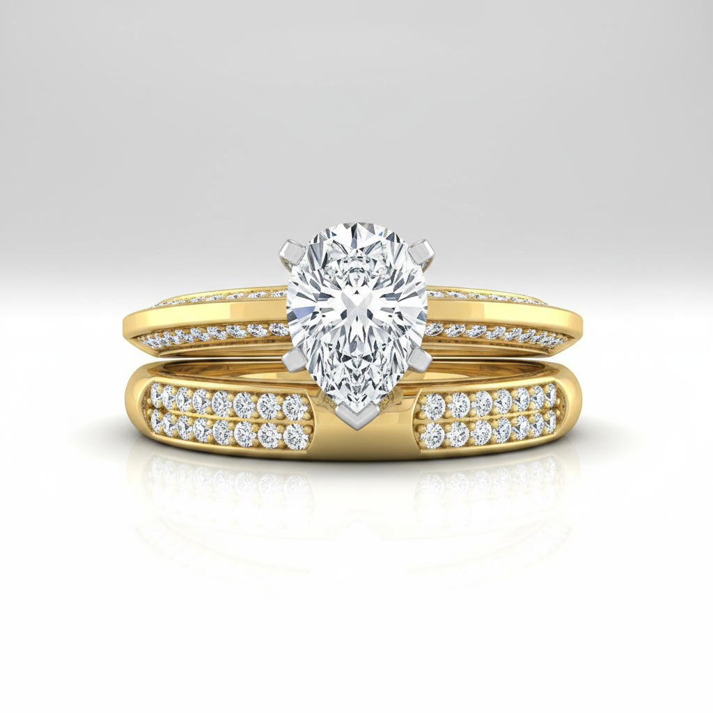 The Clover Matching Wedding Band, Pear in 18K Yellow Gold