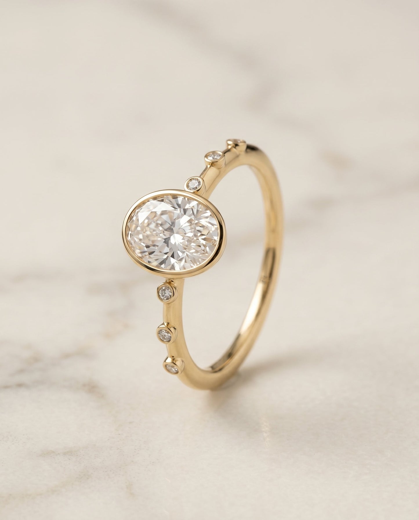 Brandi Select Oval