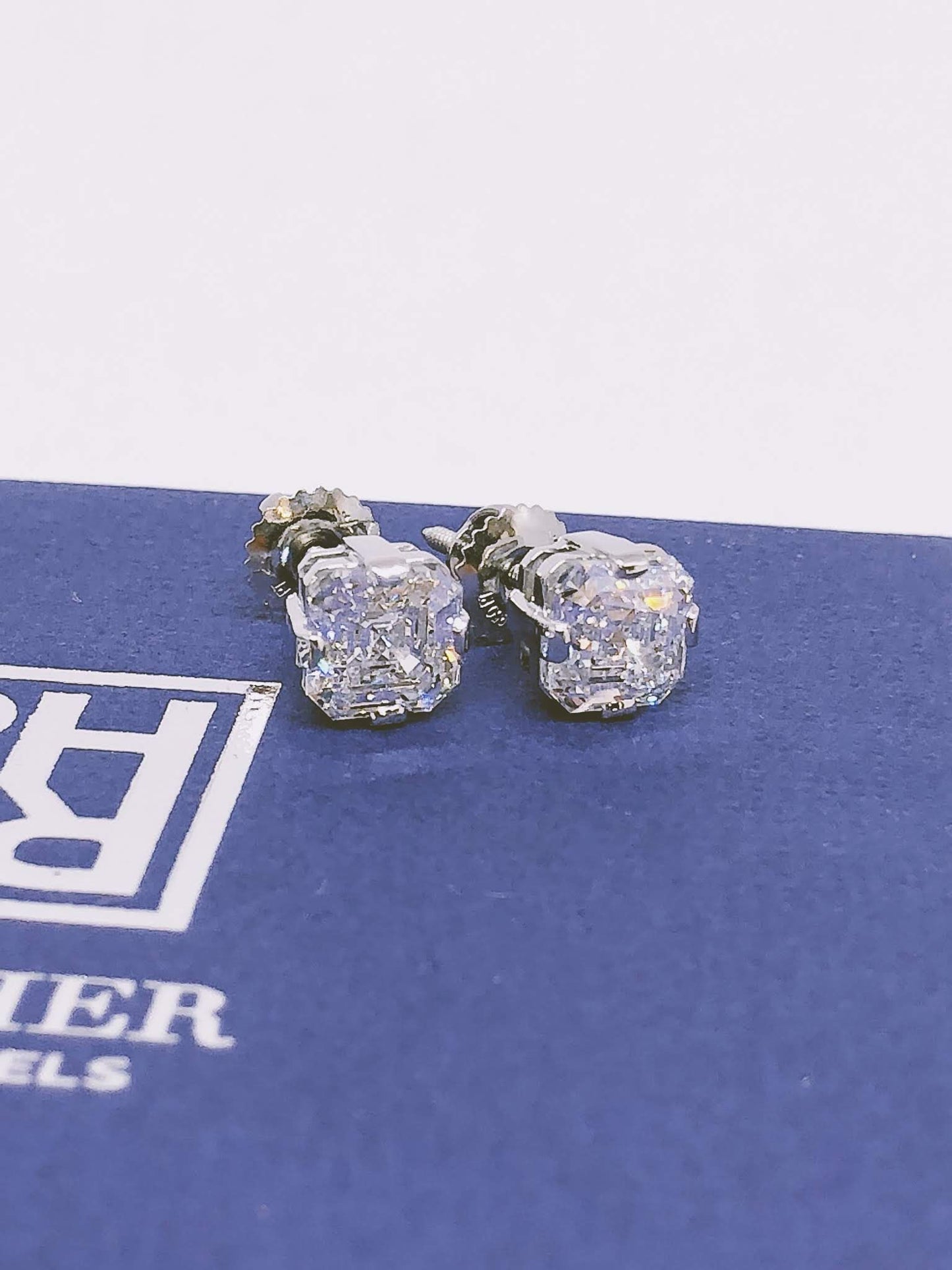 Floating Asscher Cut Diamond Stud Earrings In Platinum 3ctw (6.3mmea), G Color, Vs1 Clarity