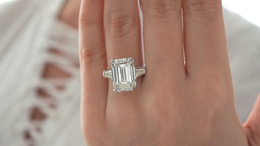 8 Best Asscher Cut Engagement Rings for Your Partner