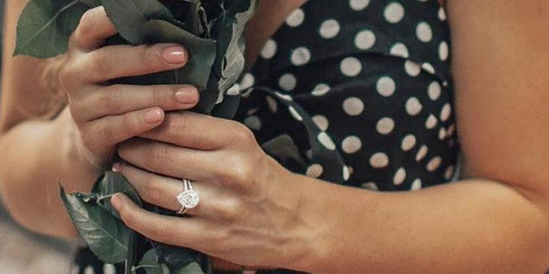 Why Pear-Shaped Engagement Rings Are Trending