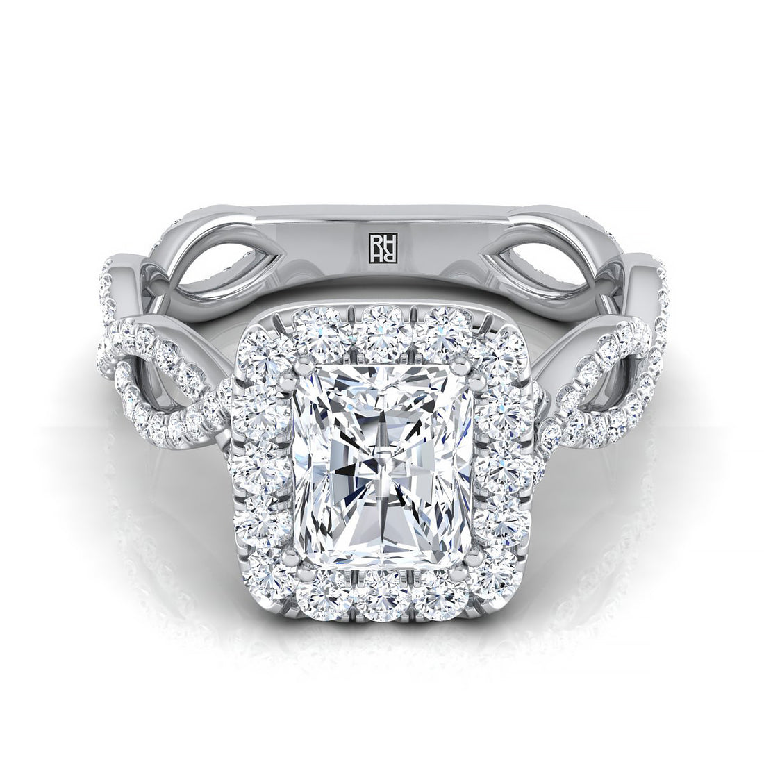 The Key Differences between a Radiant and Solitaire Cushion Cut Diamond Ring