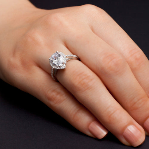 Why Give More Importance to How a Diamond Looks on the Ring Finger
