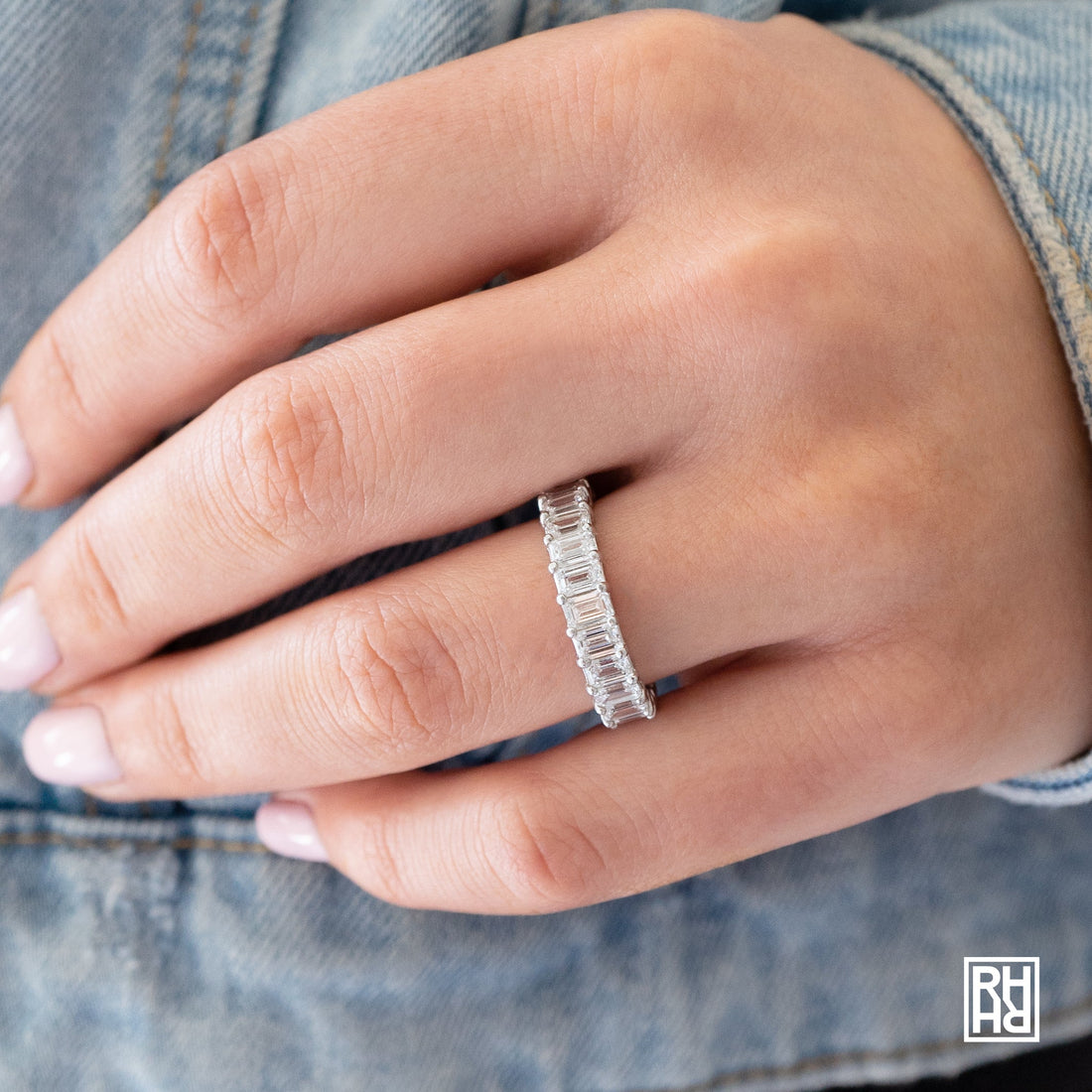 Engagement Rings vs. Wedding Bands: Planning the Perfect Set