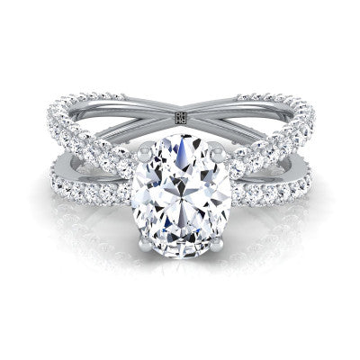A Comparison between VS1 and VVS1 Diamond Engagement Rings