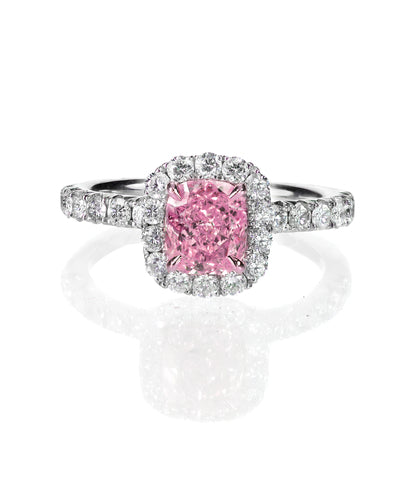 Guide to Buying a Pink Diamond Wedding Ring