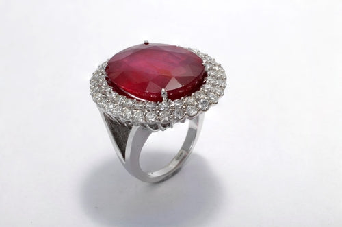 5 Styles for Antique Ruby Engagement Rings with Diamonds