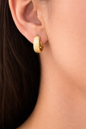 14K Gold Wide Textured Hoop Earrings – detail view | RockHer