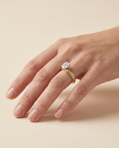 The Clover Knife Edge Pavé Oval Engagement Ring Setting in 18K Yellow Gold