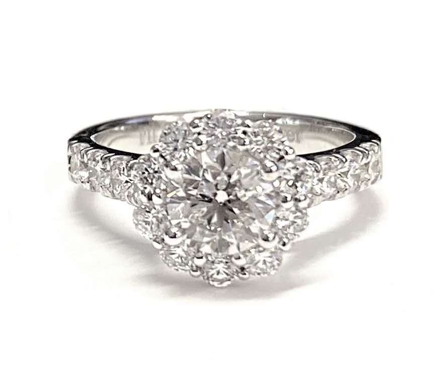 RockHer atelier photo of The Alannah round engagement ring setting in 18K White Gold