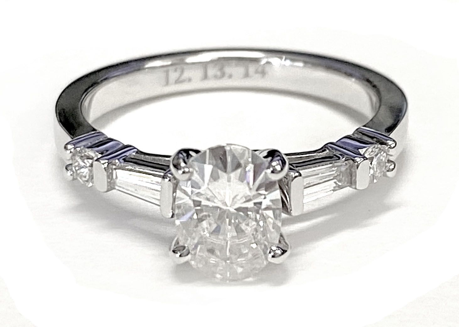 14K Rose Gold band of The Diana oval engagement ring setting | RockHer