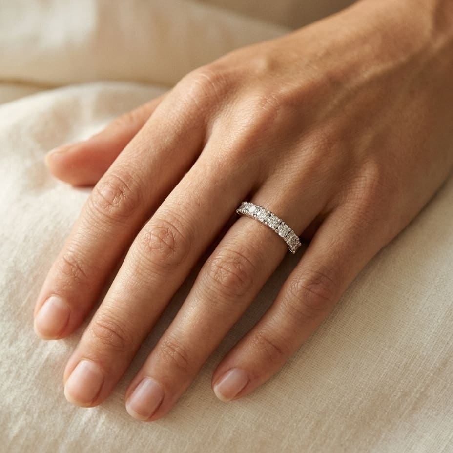 Graduated Diamond Ring in 14K White Gold - editorial