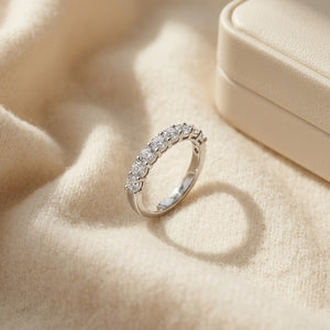 Graduated Diamond Ring in 14K White Gold - flat lay