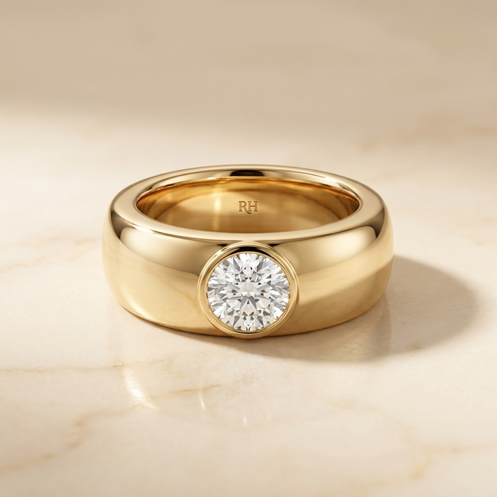 The Remi — Bezel-Set Cigar Band Round in 18K Yellow Gold