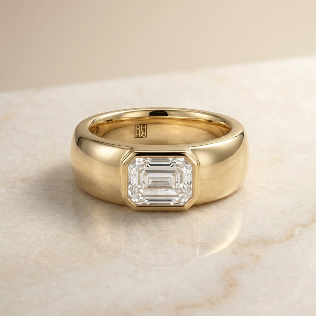 The Remi diamond engagement ring setting in 18K Yellow Gold | RockHer