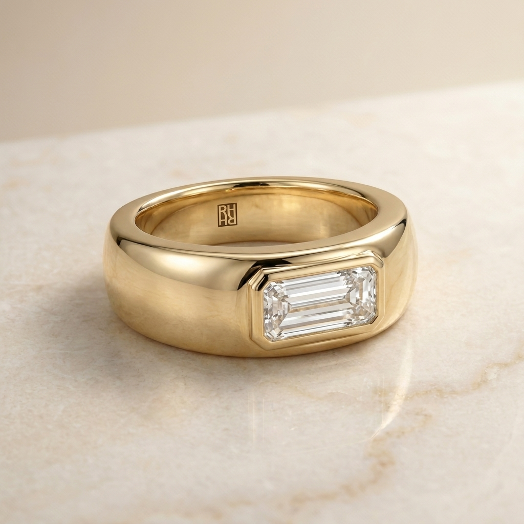 The Remi baguette engagement ring setting in 18K Yellow Gold | RockHer