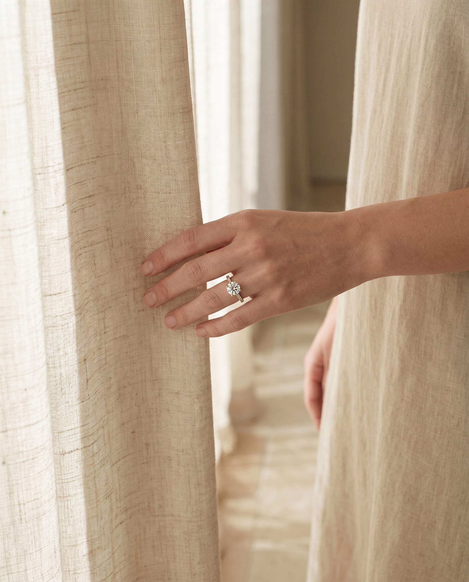 Made to order: The Donna round engagement ring setting in 18K Yellow Gold | RockHer