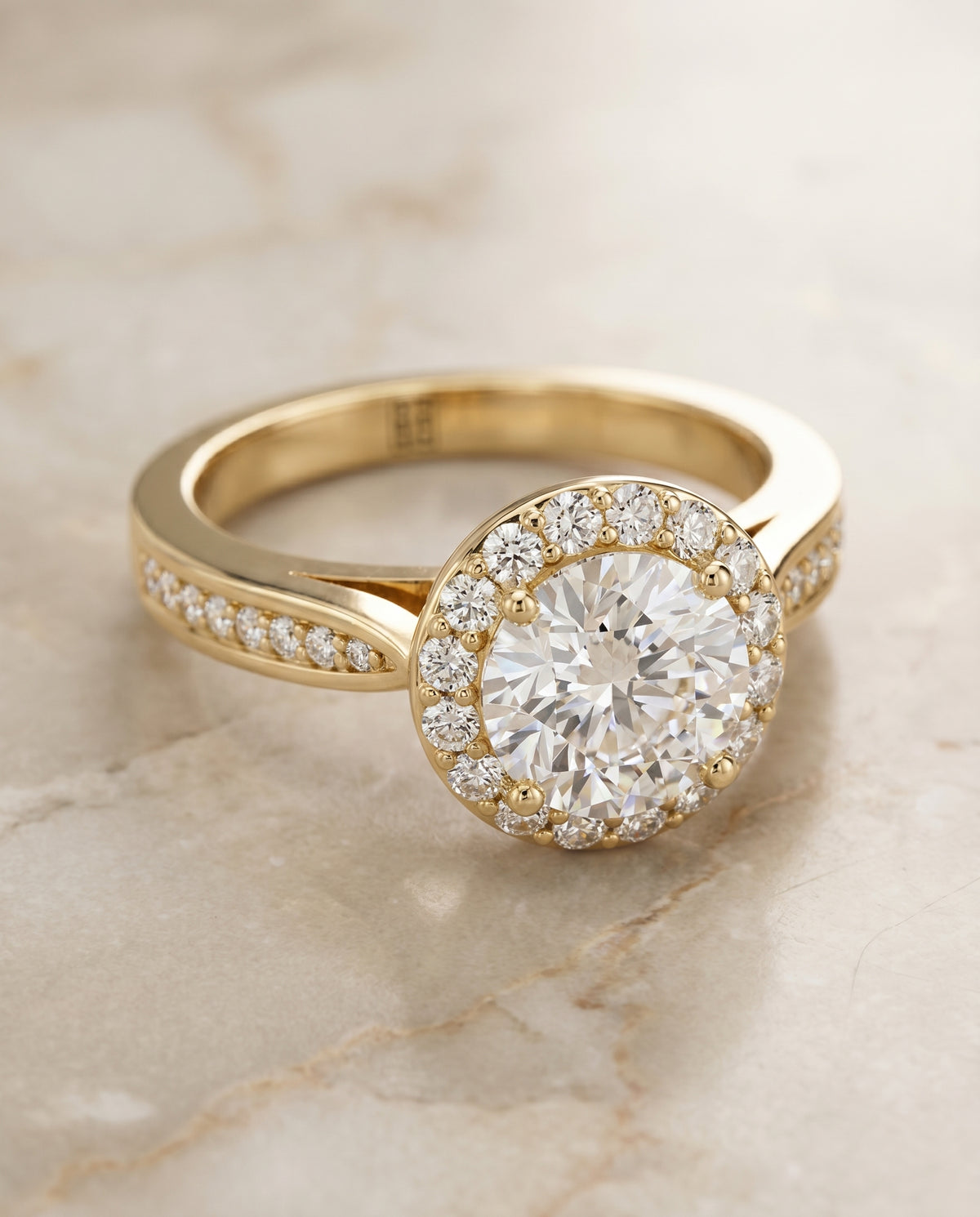 The Aria round engagement ring setting in 18K Yellow Gold | RockHer