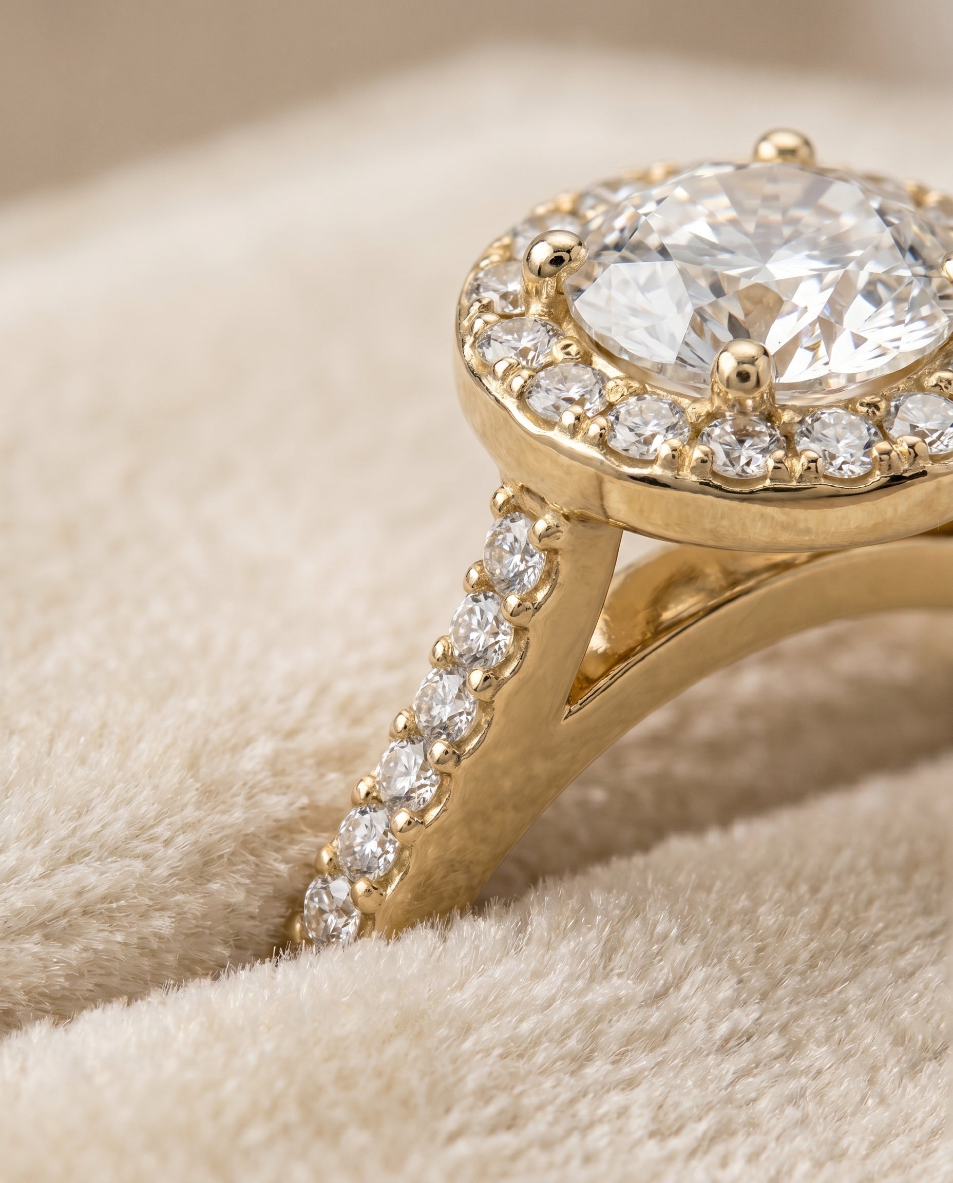 Taylor Select Pavé Halo Round Lab Diamond Engagement Ring in 18K Yellow Gold, detail view | RockHer
