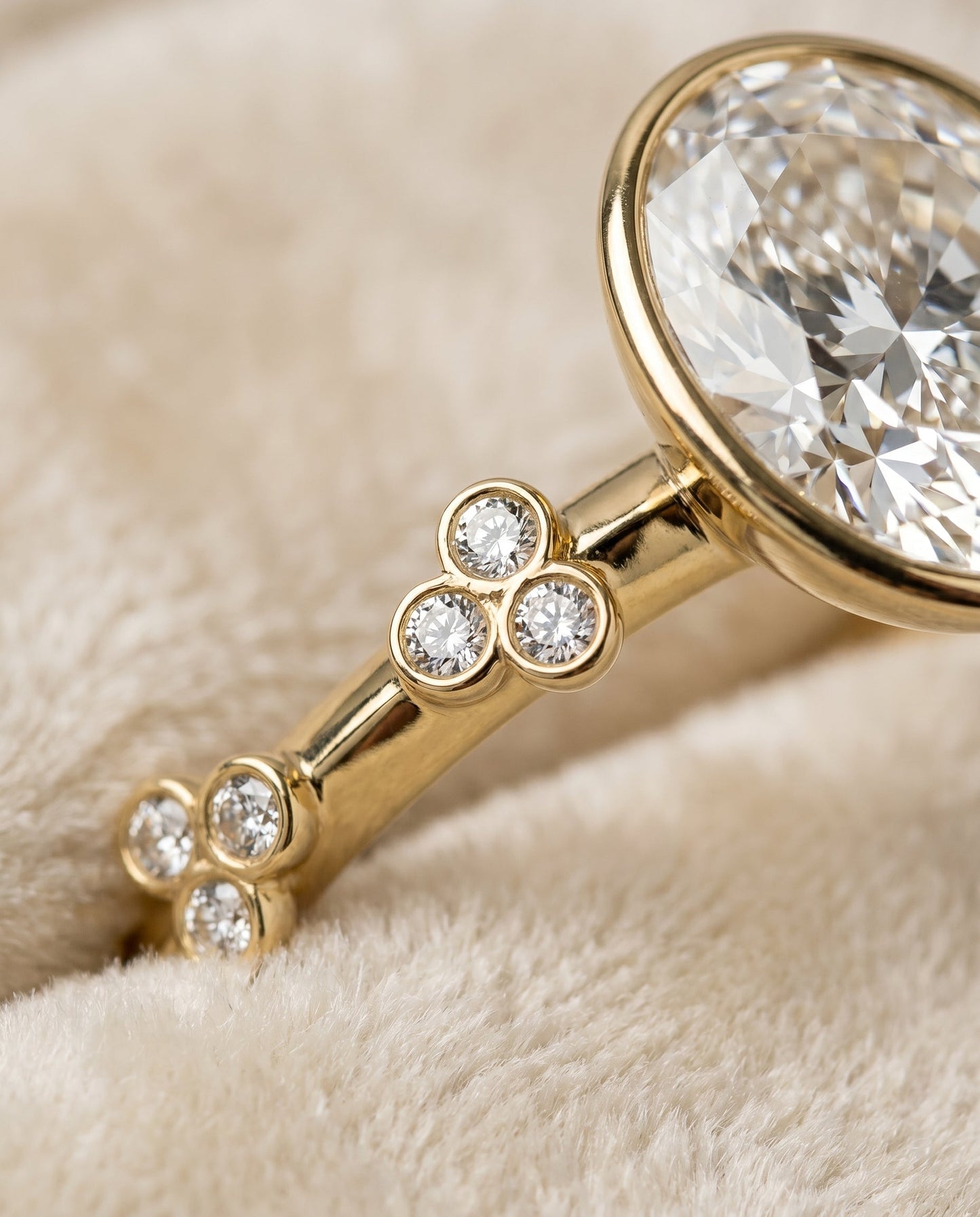 Miley Select Clover Bezel Accent Solitaire Oval Lab Diamond Engagement Ring in 18K Yellow Gold, detail view | RockHer