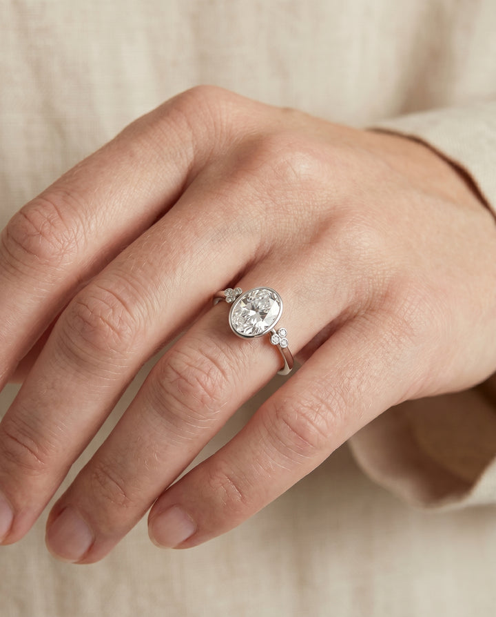 The Selena Toi et Moi Engagement Ring Setting for Oval Diamonds in Platinum