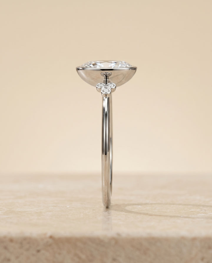 The Selena Toi et Moi Engagement Ring Setting for Oval Diamonds in Platinum