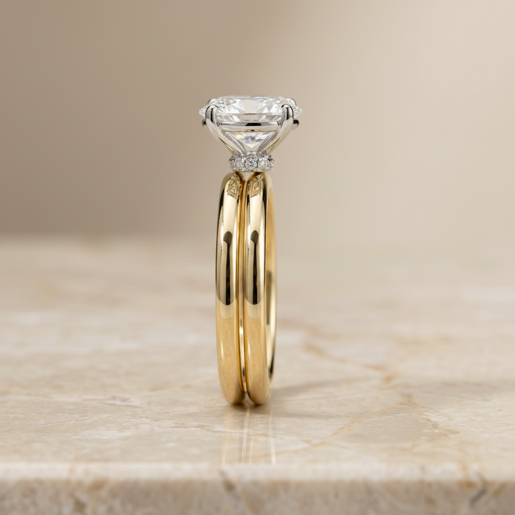 The Cyndi Matching Wedding Band, Oval in 18K Yellow Gold