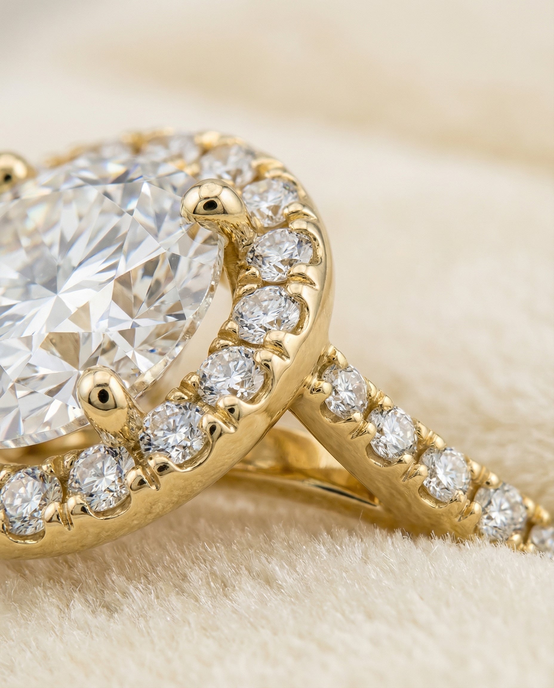 The Dionne setting for round diamonds, made to order in 18K Yellow Gold | RockHer