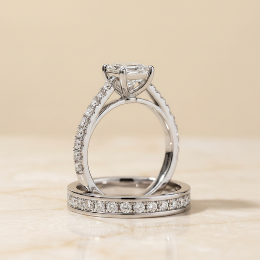 The Donna Matching Wedding Band, Emerald in 18K White Gold