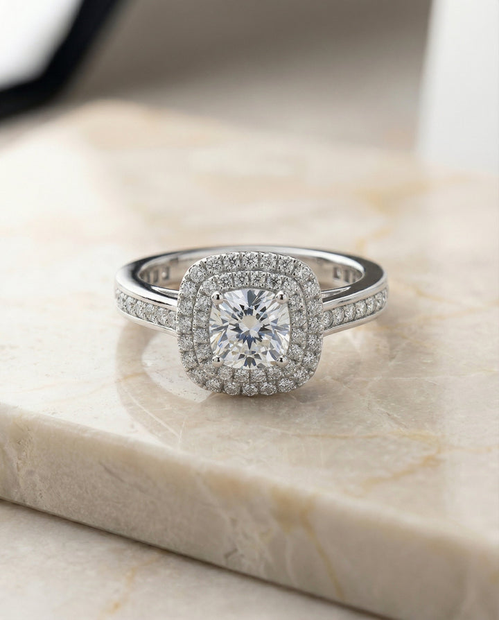 Cecilia Select Princess engagement ring in Platinum