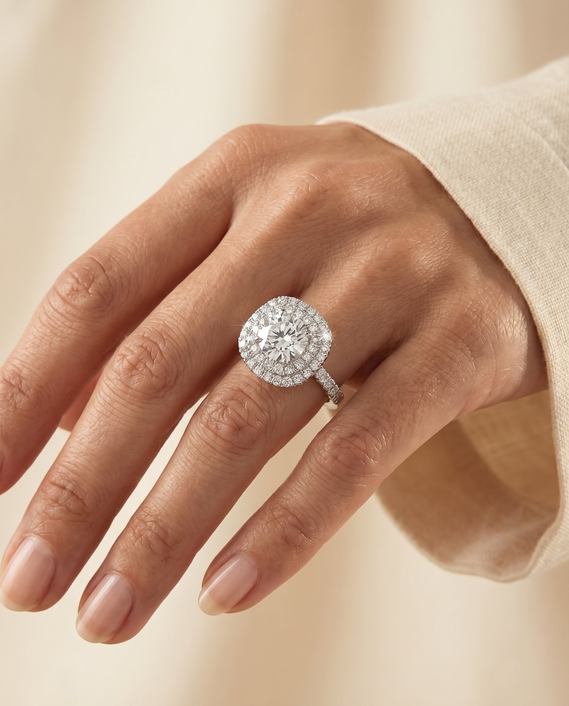 The Dixie setting for round diamonds, made to order in Platinum | RockHer