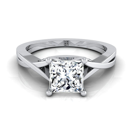 18K White Gold Princess Cut Delicate Twist Solitaire Engagement Ring