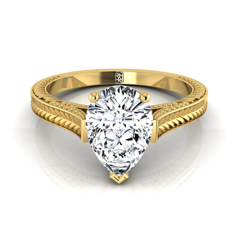 The Aida Select Vintage Solitaire Pear Lab Diamond Engagement Ring in 18K Yellow Gold