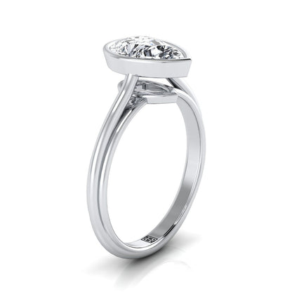 Bezel Cathedral Solitaire Pear Shape, in 18K White Gold – side profile | RockHer
