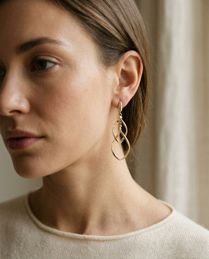 14K Yellow Gold Twisted Open-Link Drop Earrings | RockHer