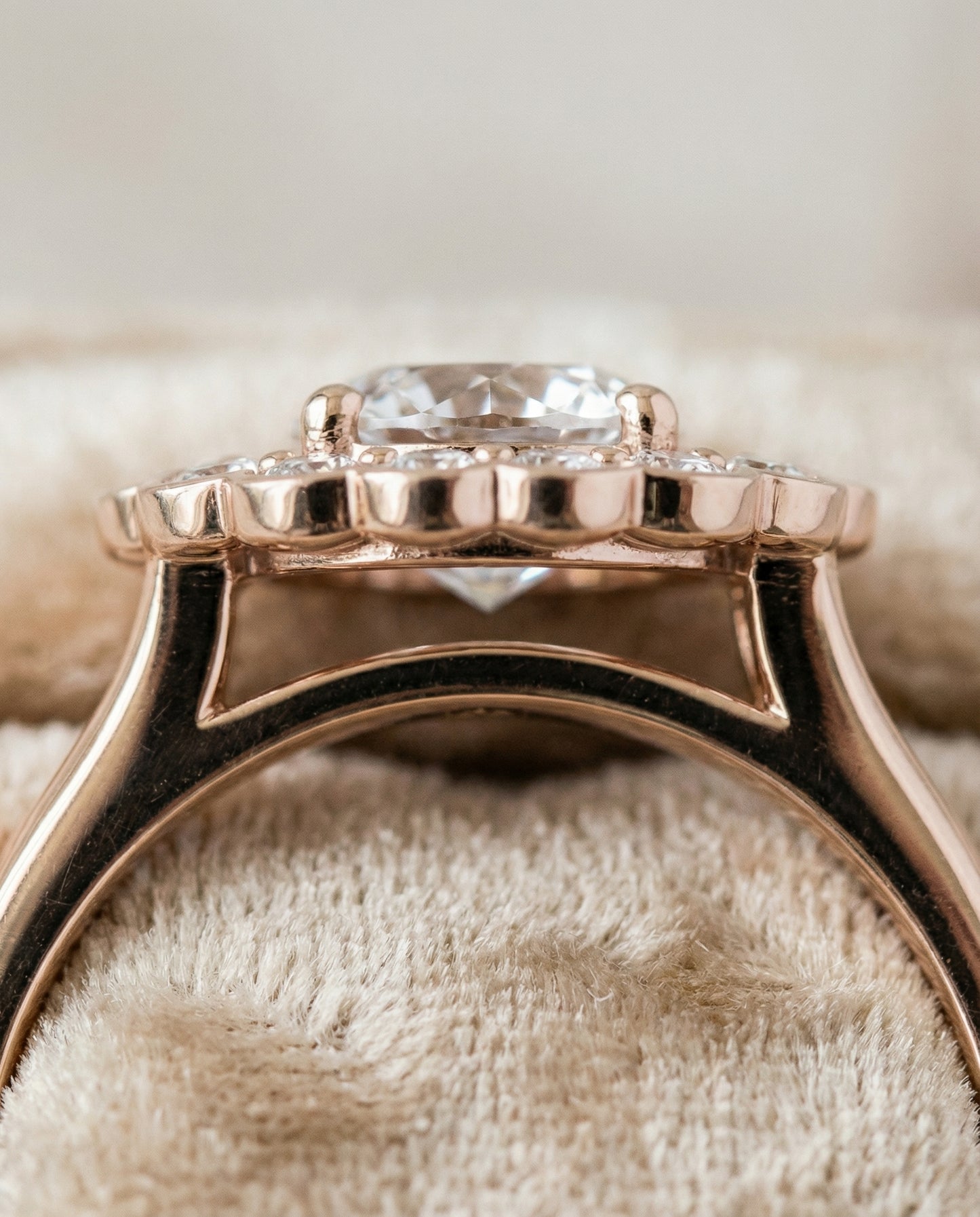 Round Brilliant, Floral Split Shank Halo, in 14K Rose Gold, prong setting – detail view | RockHer