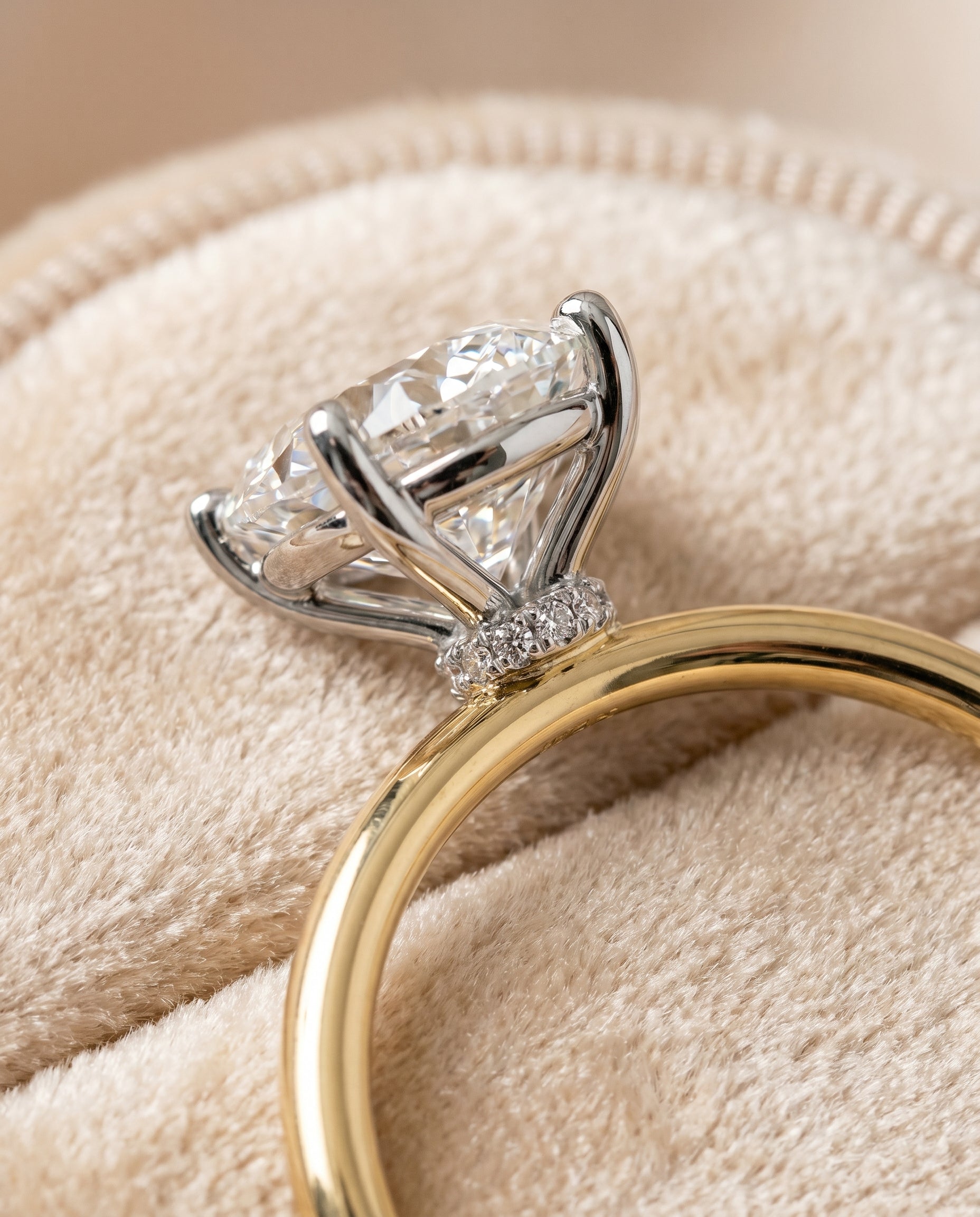 18K Yellow Gold band of The Joni oval engagement ring setting | RockHer