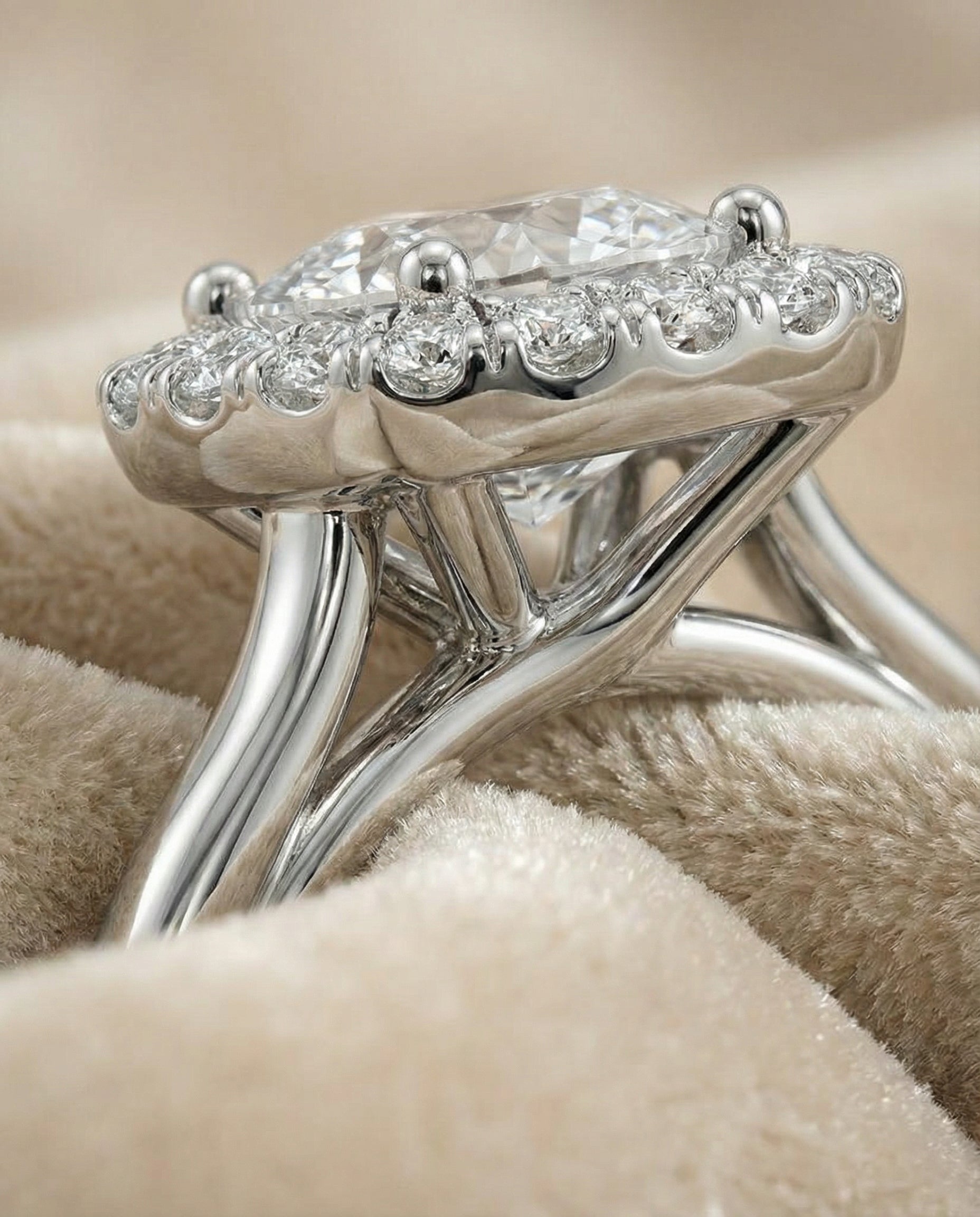 The Amy setting for cushion diamonds, made to order in 18K White Gold | RockHer