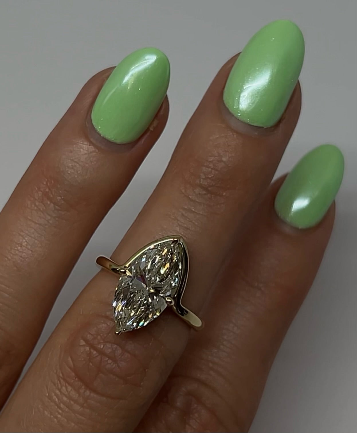 Asymmetrical Diamond Engagement Ring Setting – Unique Curved Band