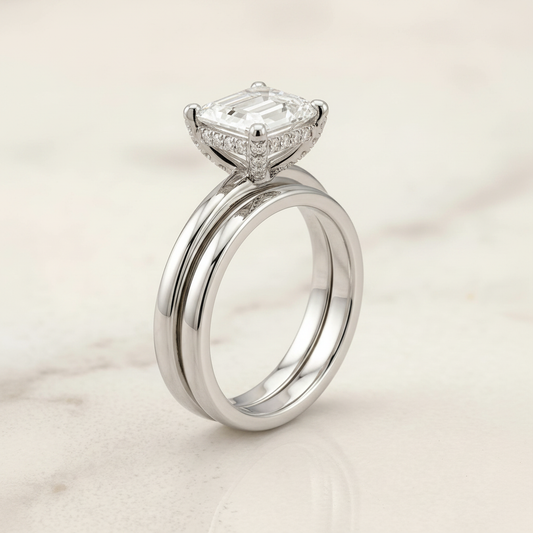 The Lana Matching Wedding Band, Emerald in 18K White Gold