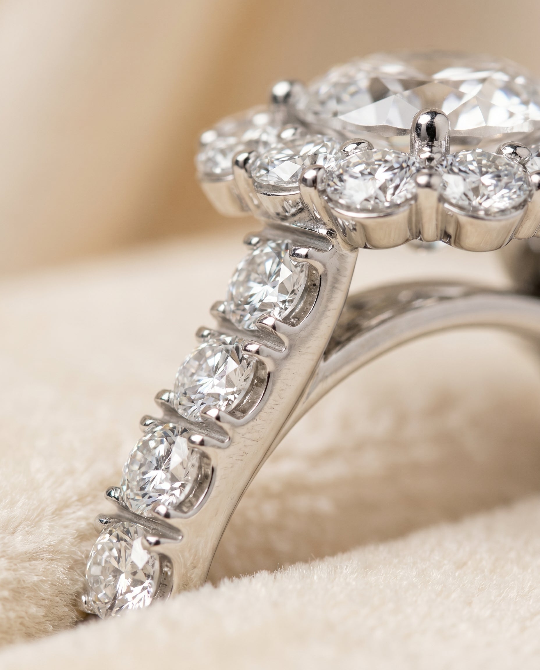 Platinum band of The Alannah asscher engagement ring setting | RockHer