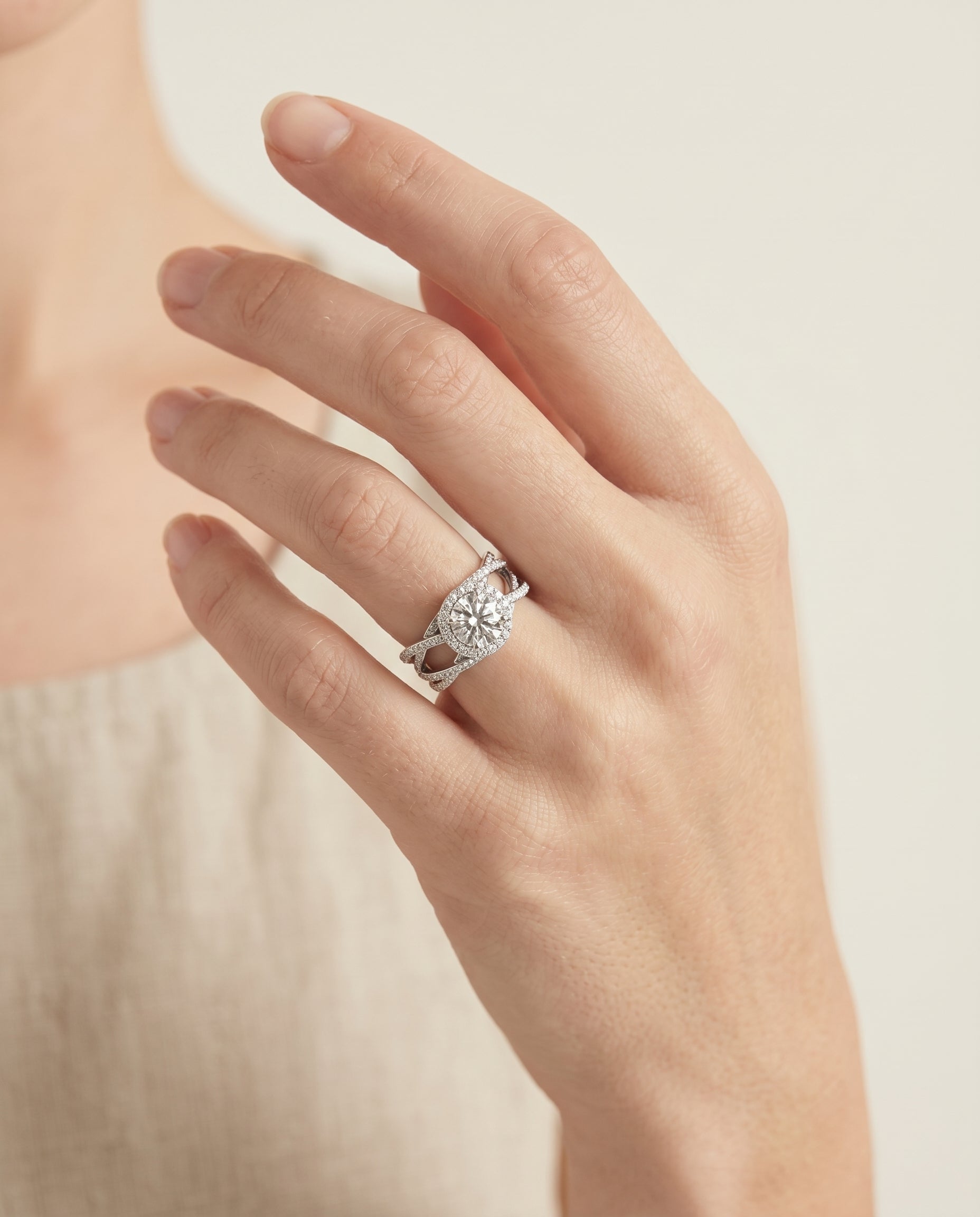 The Rosina setting for round diamonds, made to order in Platinum | RockHer