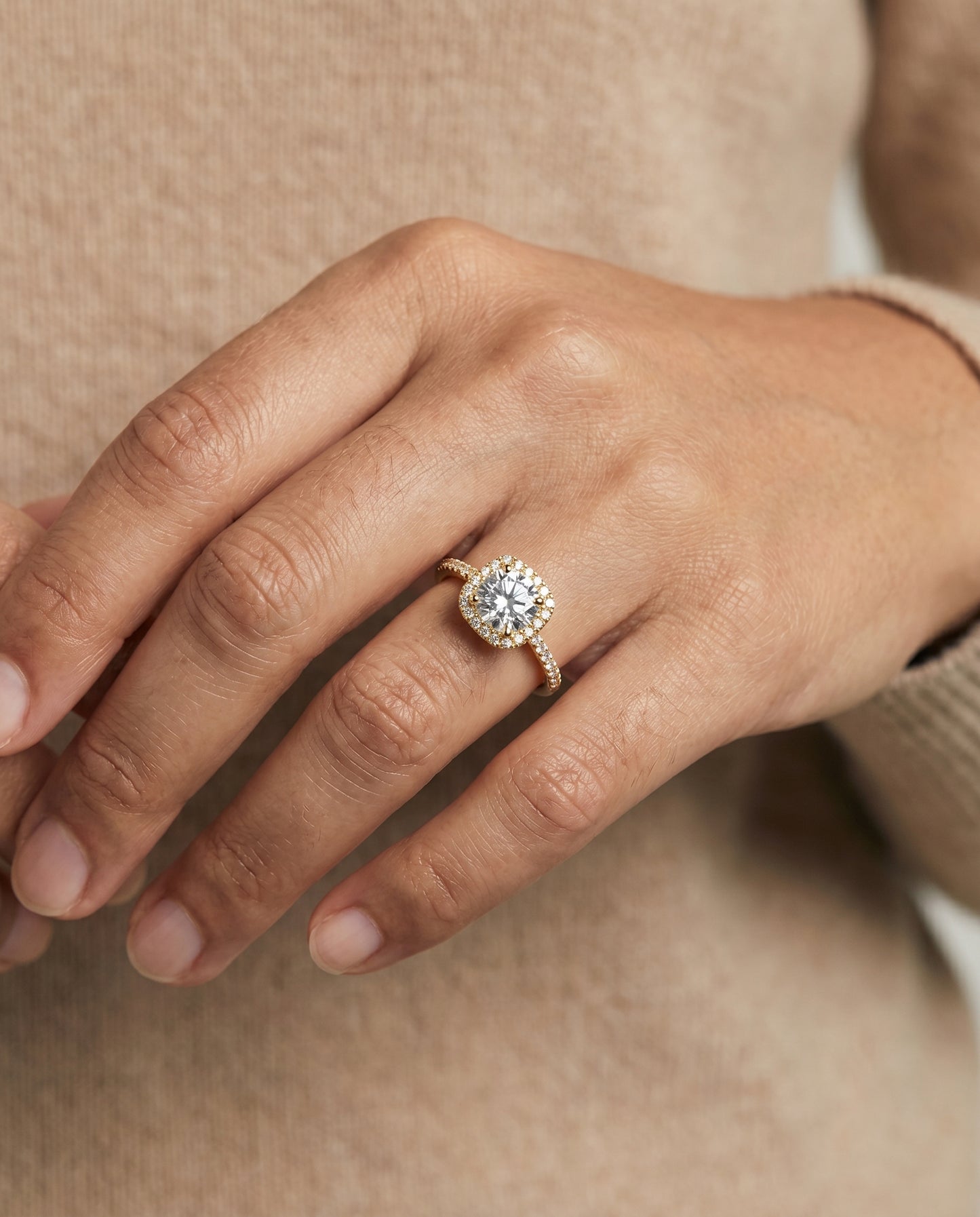 Round Brilliant, Pavé Halo, in 18K Yellow Gold, pave setting – lifestyle shot | RockHer