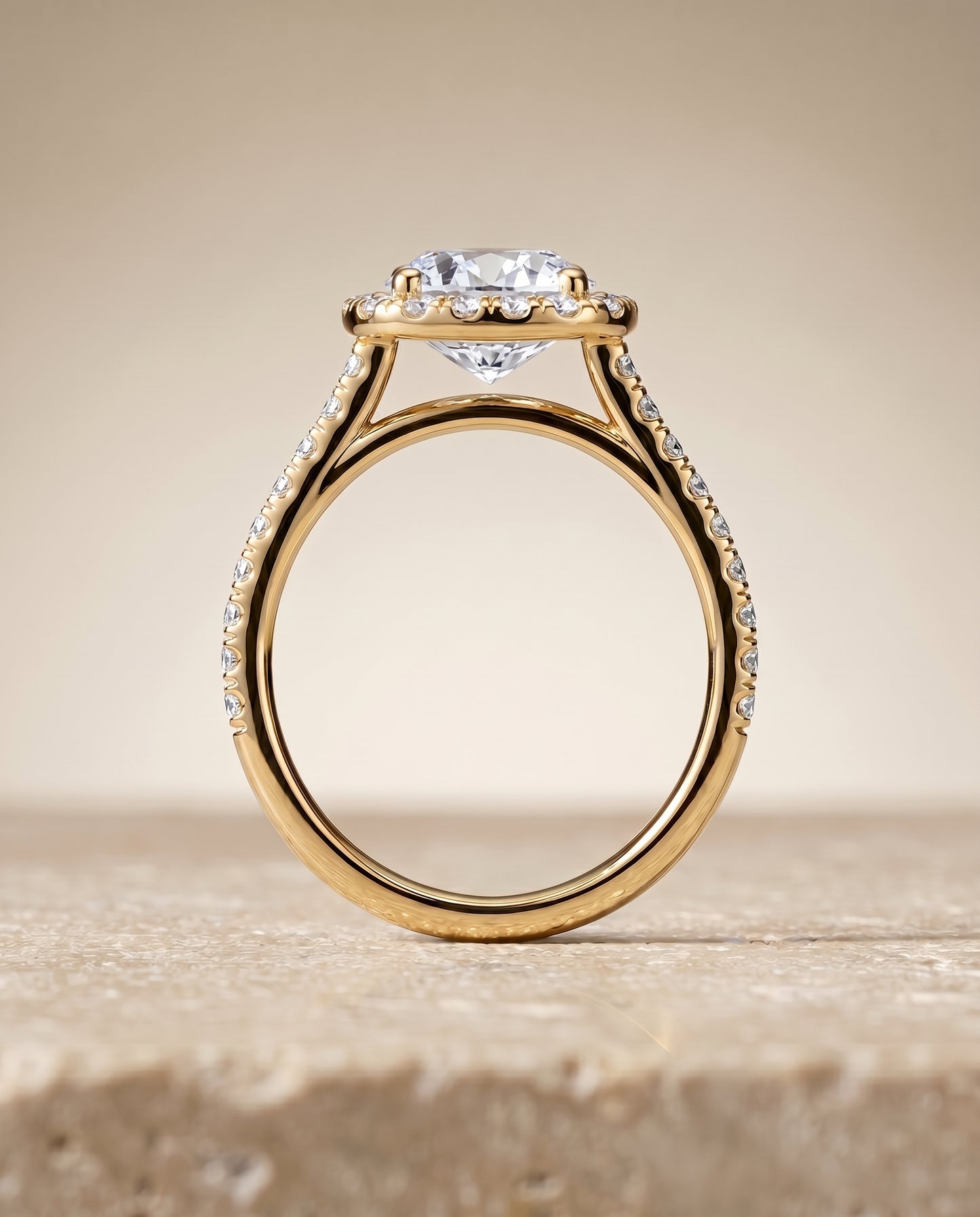 Round Brilliant, Pavé Halo, in 18K Yellow Gold, pave setting – side profile | RockHer