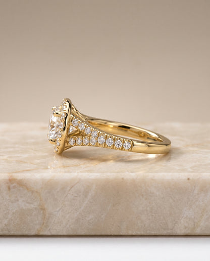 Round Brilliant, Petite Split Shank Halo, in 18K Yellow Gold, pave setting – side profile | RockHer