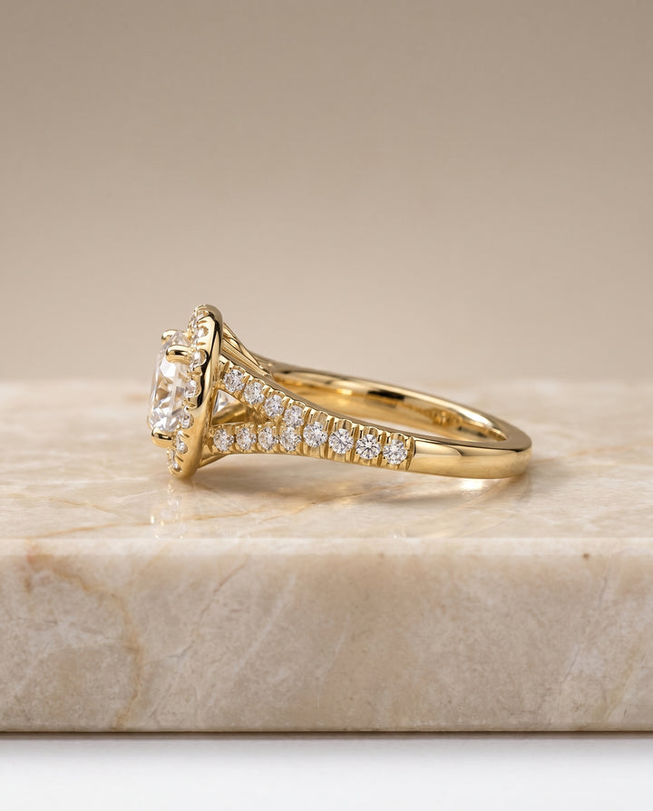 Round Brilliant, Petite Split Shank Halo, in 18K Yellow Gold, pave setting – side profile | RockHer