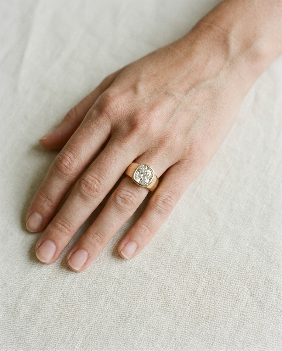 18K Yellow Gold band of The Remi cushion engagement ring setting | RockHer