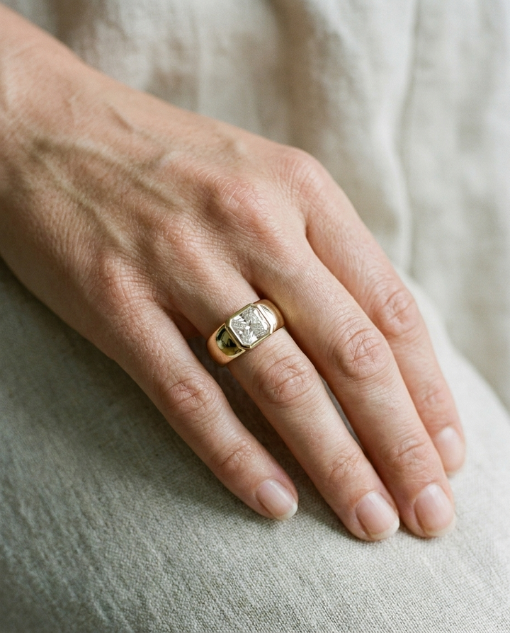 The Remi — Bezel-Set Cigar Band Radiant in 18K Yellow Gold