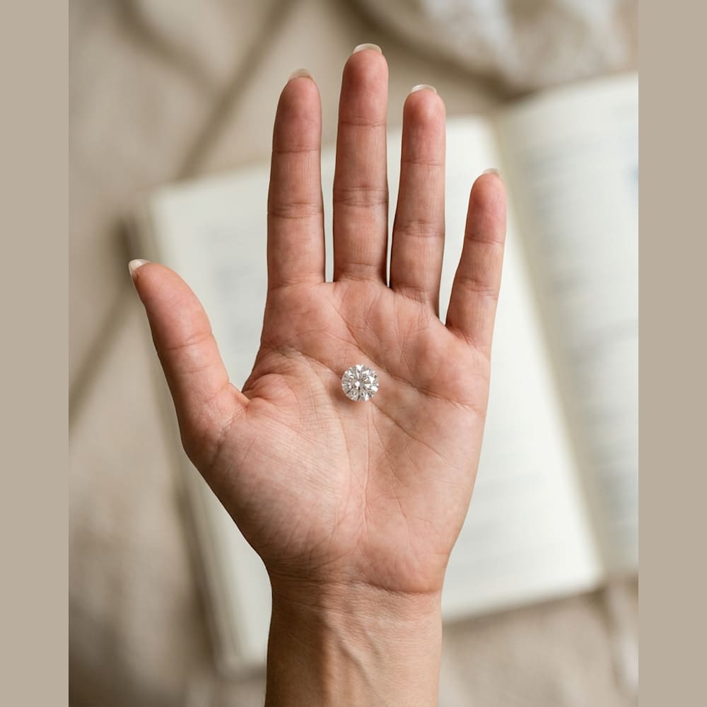 1 Carat Round Lab Grown Diamond, true-scale on open palm