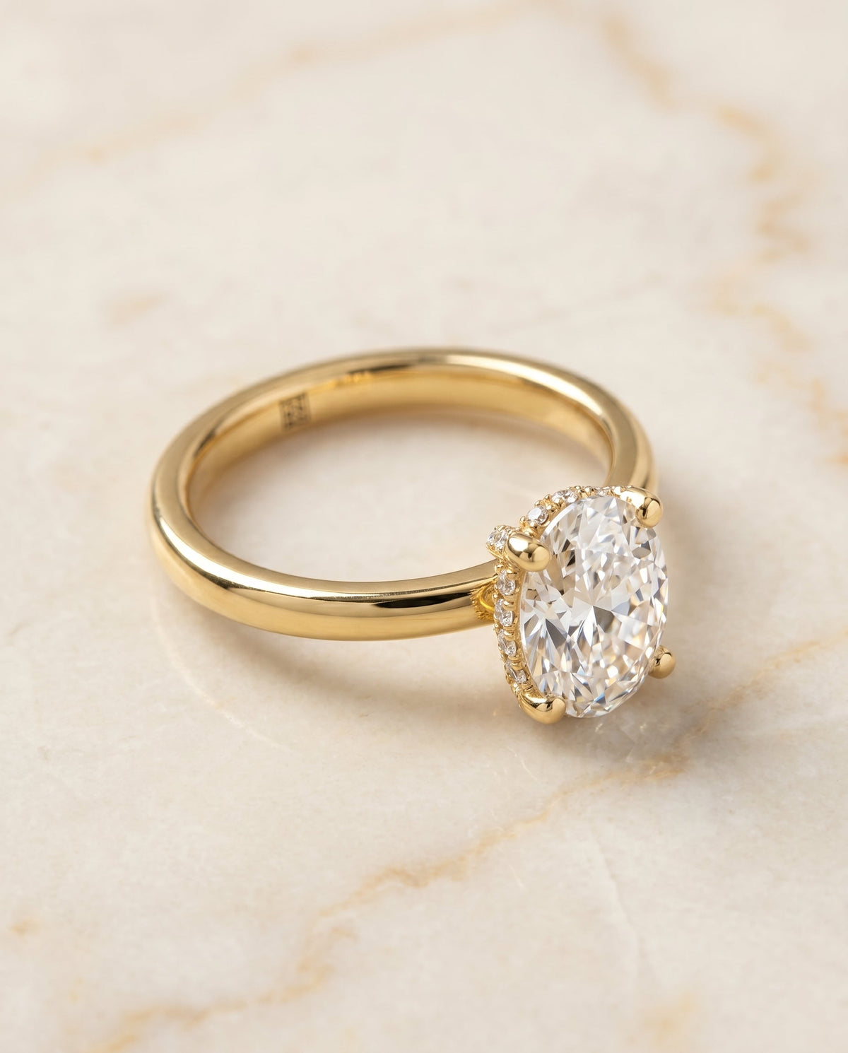 The Lana oval engagement ring setting in 18K Yellow Gold | RockHer